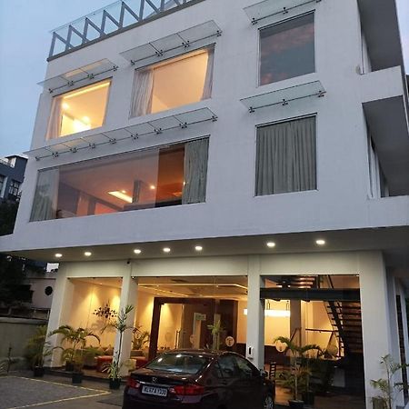 Hotel The Terrace By Ladder Mgd By Citrine à Thiruvananthapuram Extérieur photo