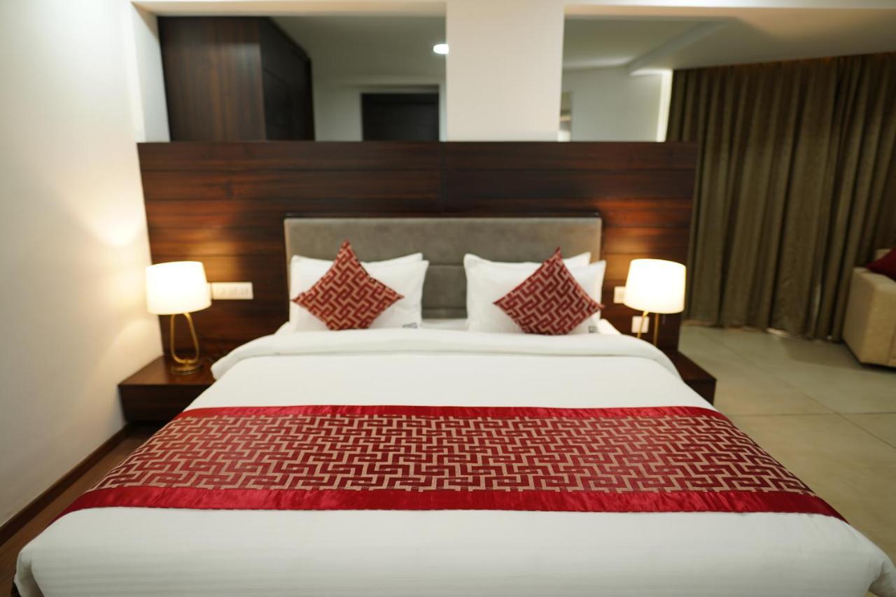 Hotel The Terrace By Ladder Mgd By Citrine à Thiruvananthapuram Extérieur photo