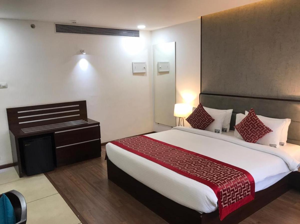Hotel The Terrace By Ladder Mgd By Citrine à Thiruvananthapuram Extérieur photo