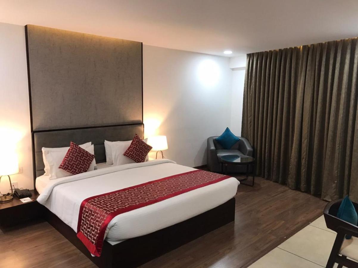 Hotel The Terrace By Ladder Mgd By Citrine à Thiruvananthapuram Extérieur photo
