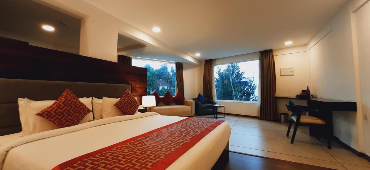 Hotel The Terrace By Ladder Mgd By Citrine à Thiruvananthapuram Extérieur photo