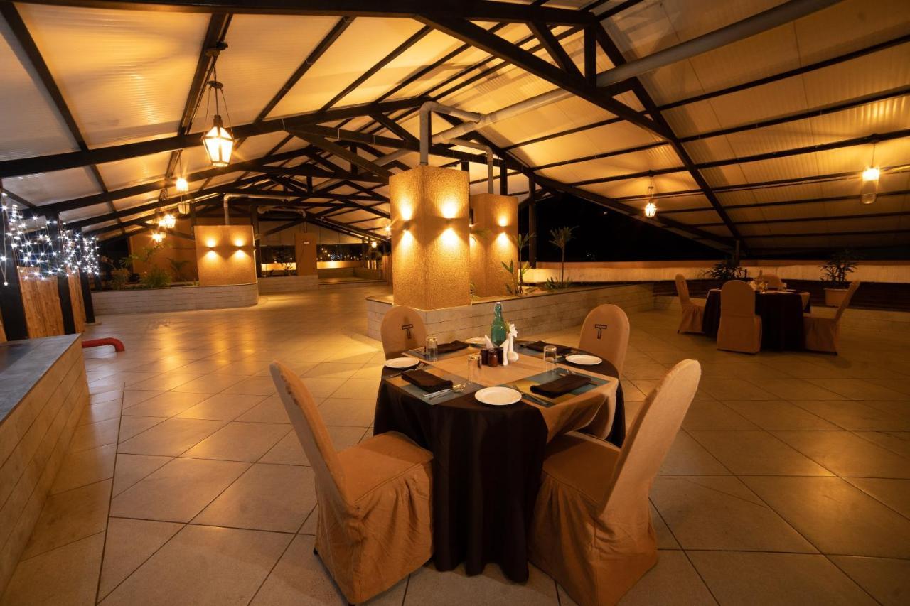 Hotel The Terrace By Ladder Mgd By Citrine à Thiruvananthapuram Extérieur photo